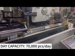 1リットルの丸い缶 青銅缶の塗装 車の塗装 空の青銅缶 木材の塗装